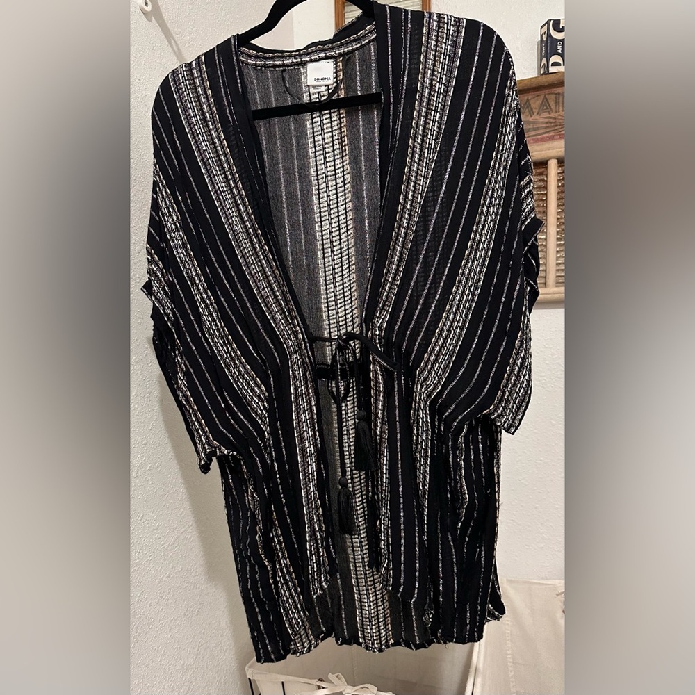 NWOT Black and White Striped Kimono Cardigan